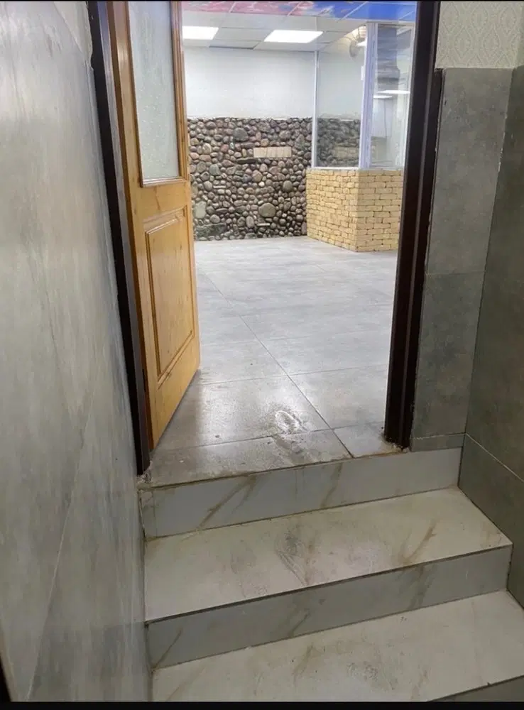اجاره واحد ۷۵ متری با موقعیت اداری و مطب
