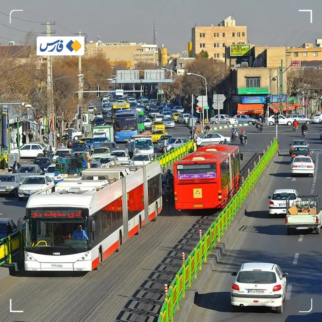 مغازه تجاری100متری بالکن دار واقع در نادری شرقی