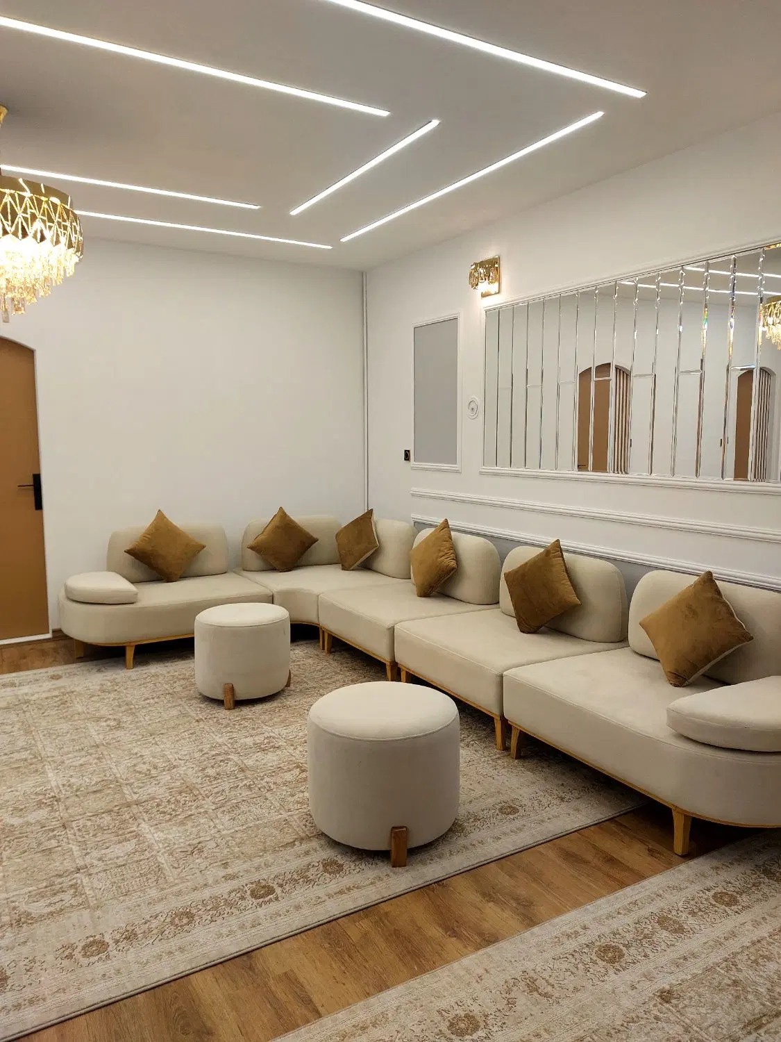 فروش آپارتمان بسیار خاص_ قیمت باور نکردنی