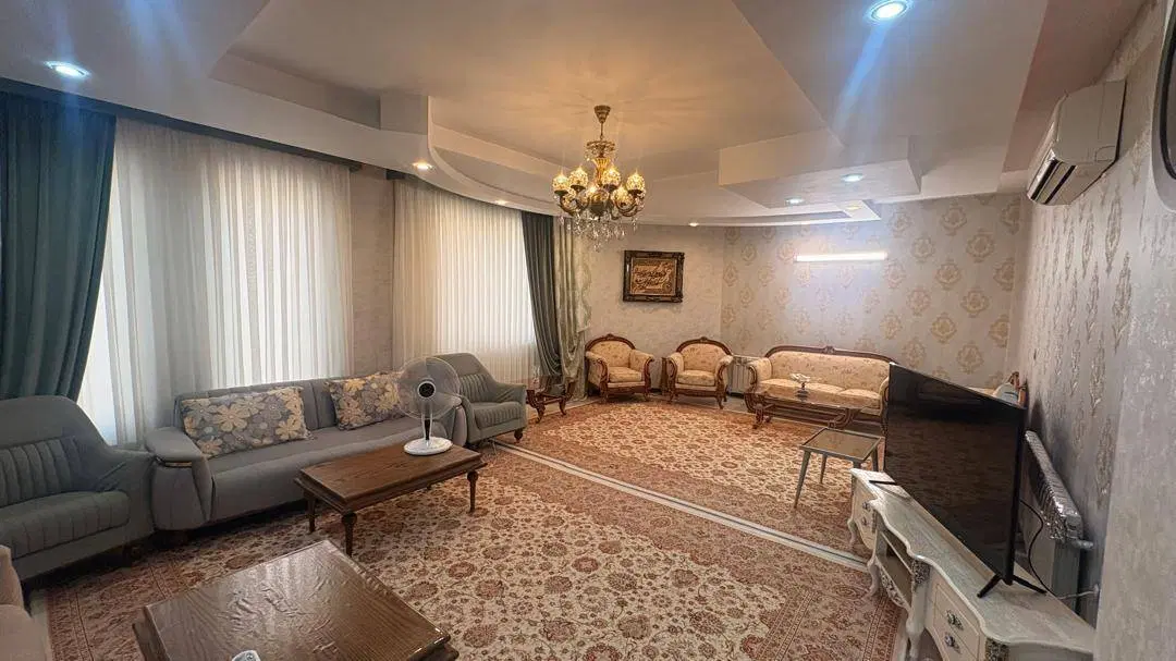 هم‌خانه
