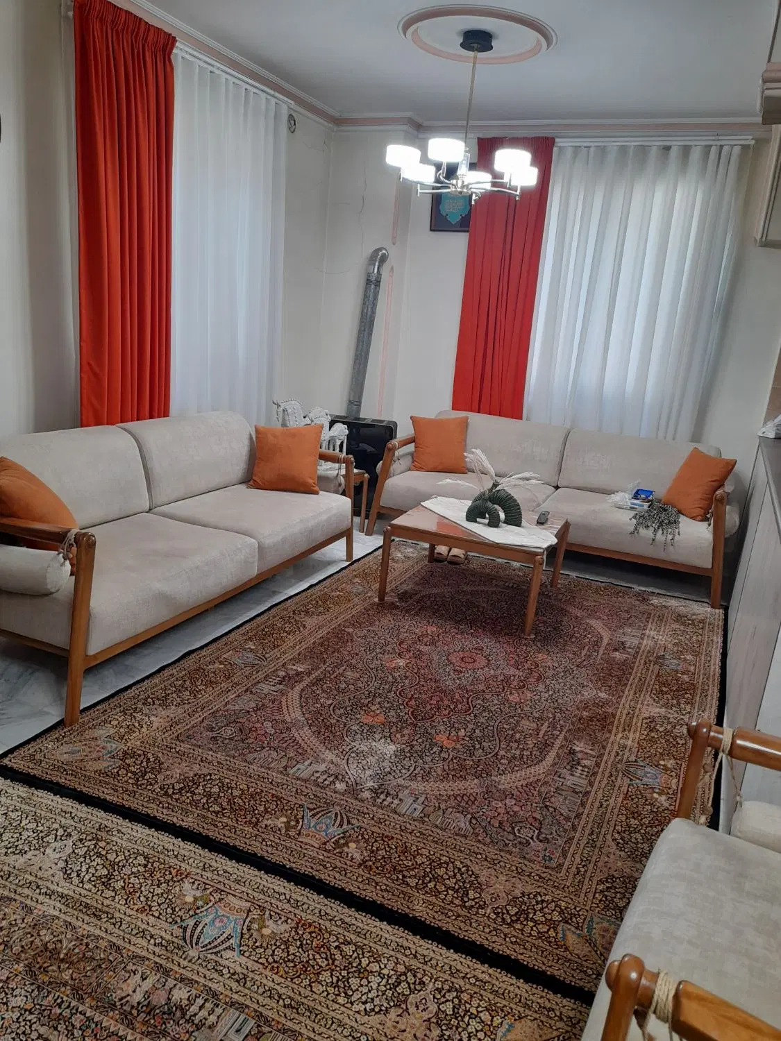 با سلام  ۵ دستگاه آپارتمان یک جا به فروش میرسد