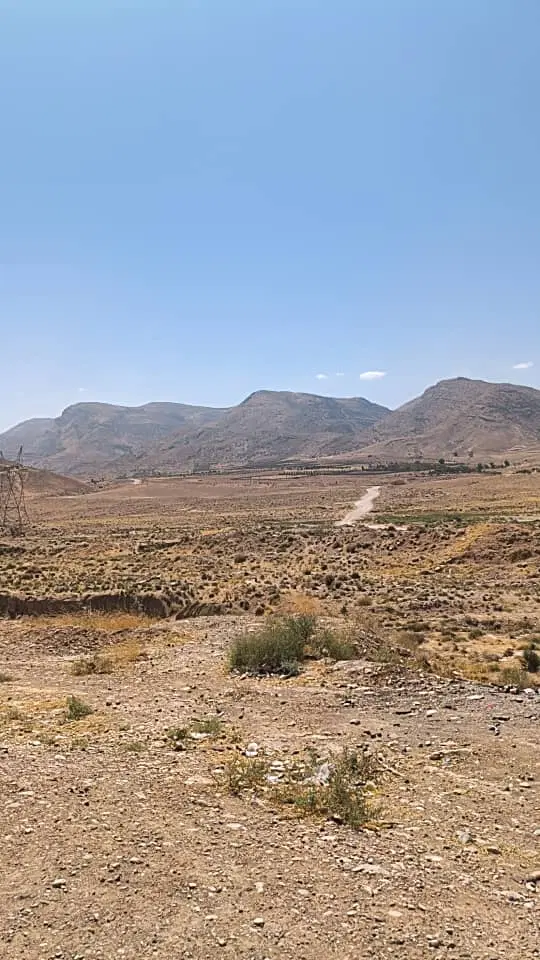 ۲۰۰ متر یک طبق سر دونبش خیابان  شبان