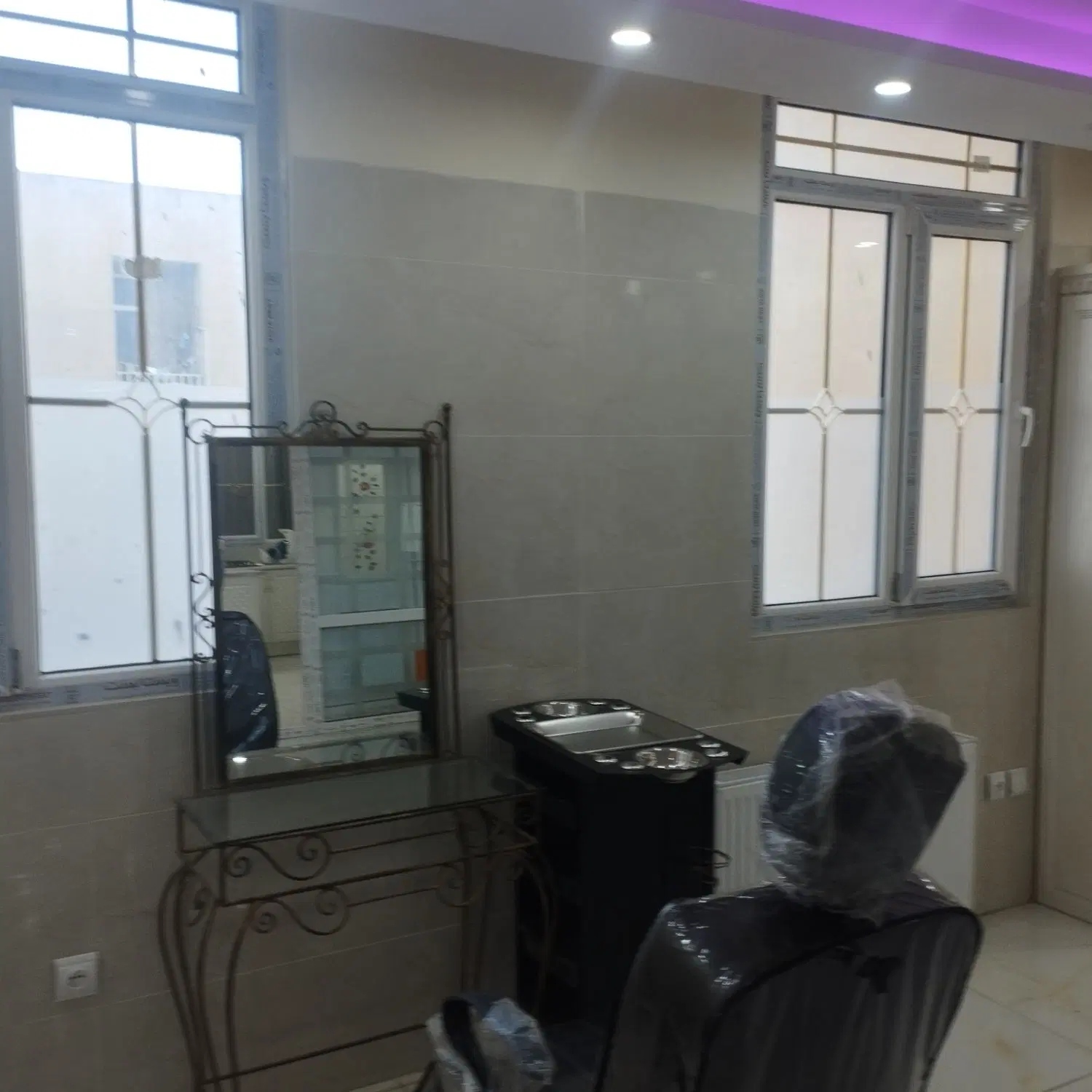 اجاره یک واحد اداری فردیس