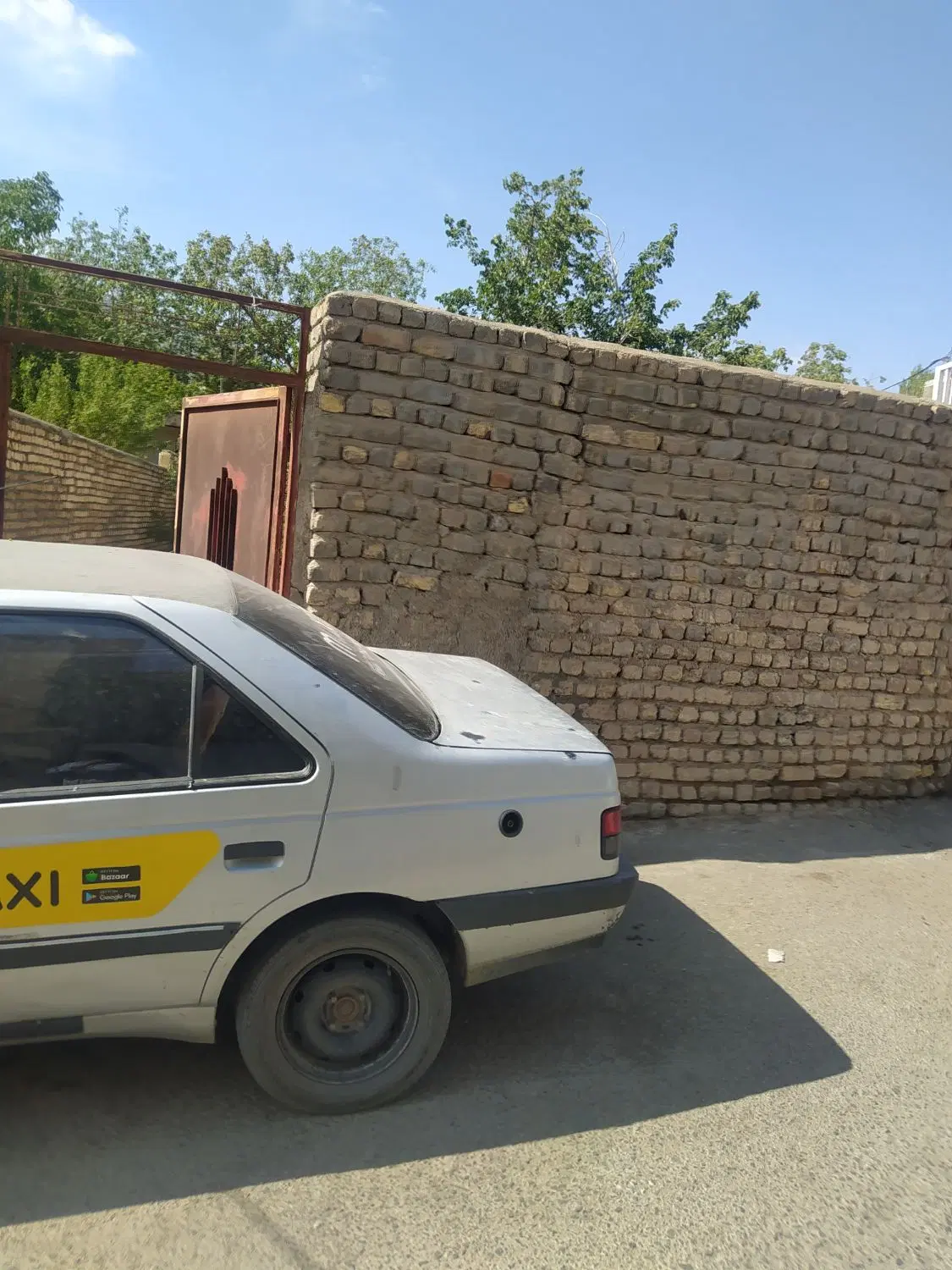 املاک محمدی روستای وشنوه زمین داخل بافت 170متری