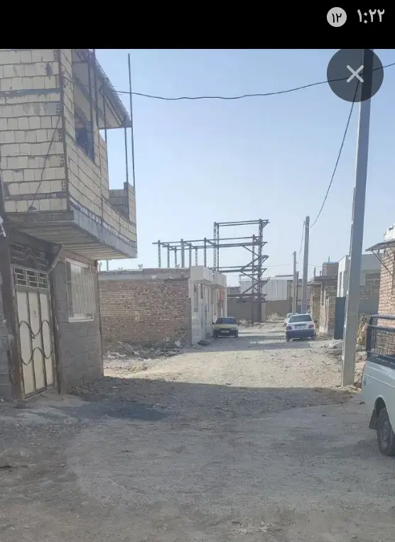 زمین ۶۴ متری راه اهن ده پهن