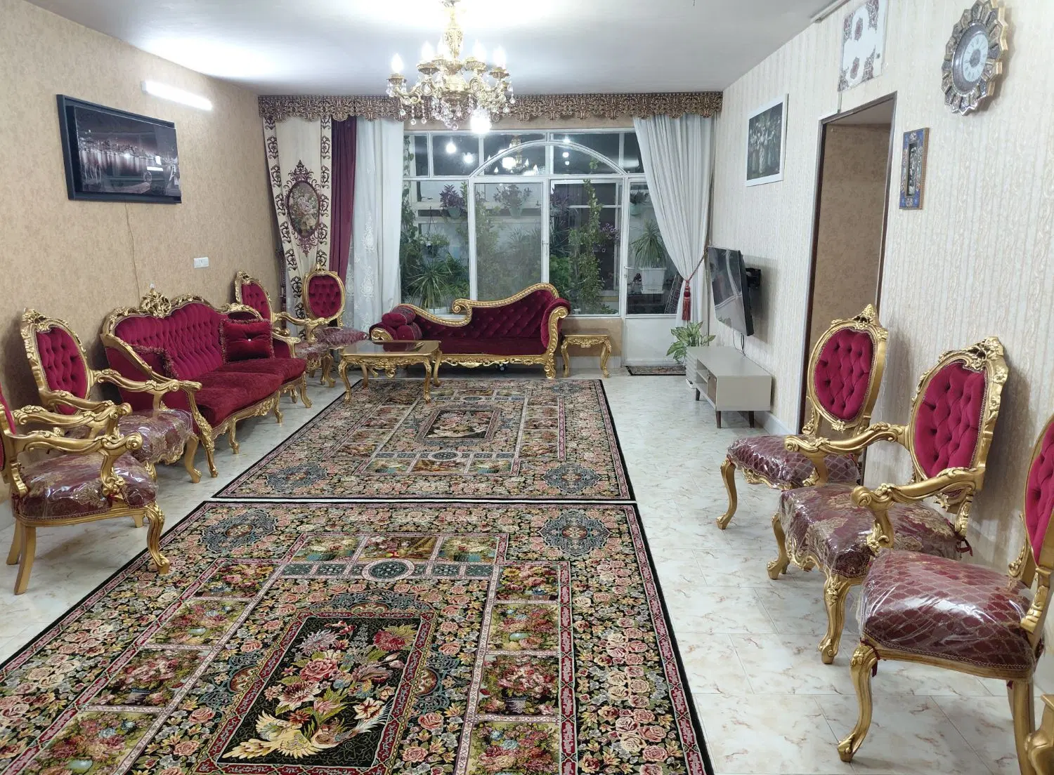 منزل دو طبقه _ هر طبقه ۱۳۰ متر