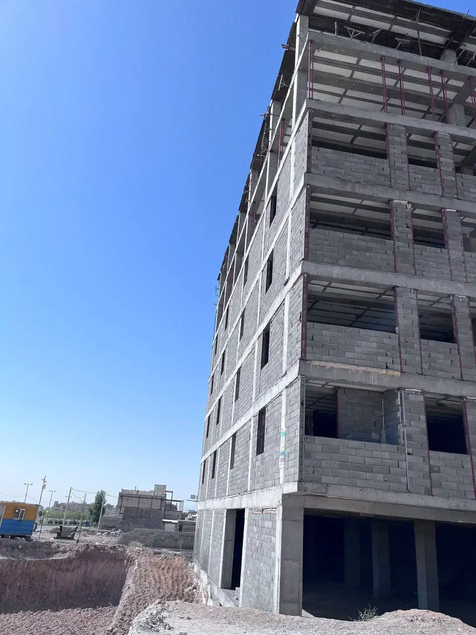 فروش امتیاز یک واحد آپارتمان در آزادی ۳۷