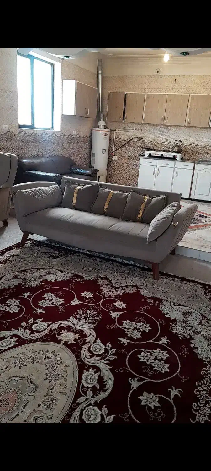 180 متر خانه ویلایی در توچال