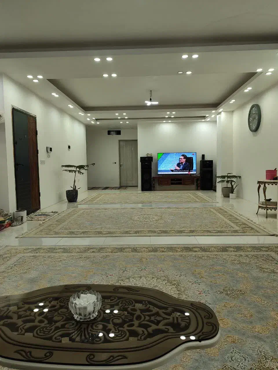 واحد  اجاره   ۱۵۷  متری