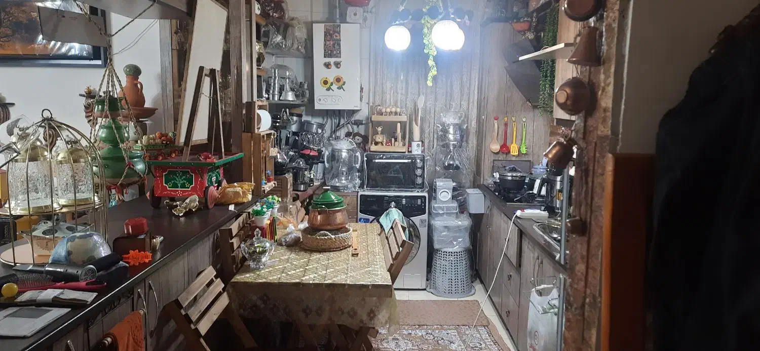 واحدسرداران یکم معاوضه با آرش آرمه یادوطبقه هم کف