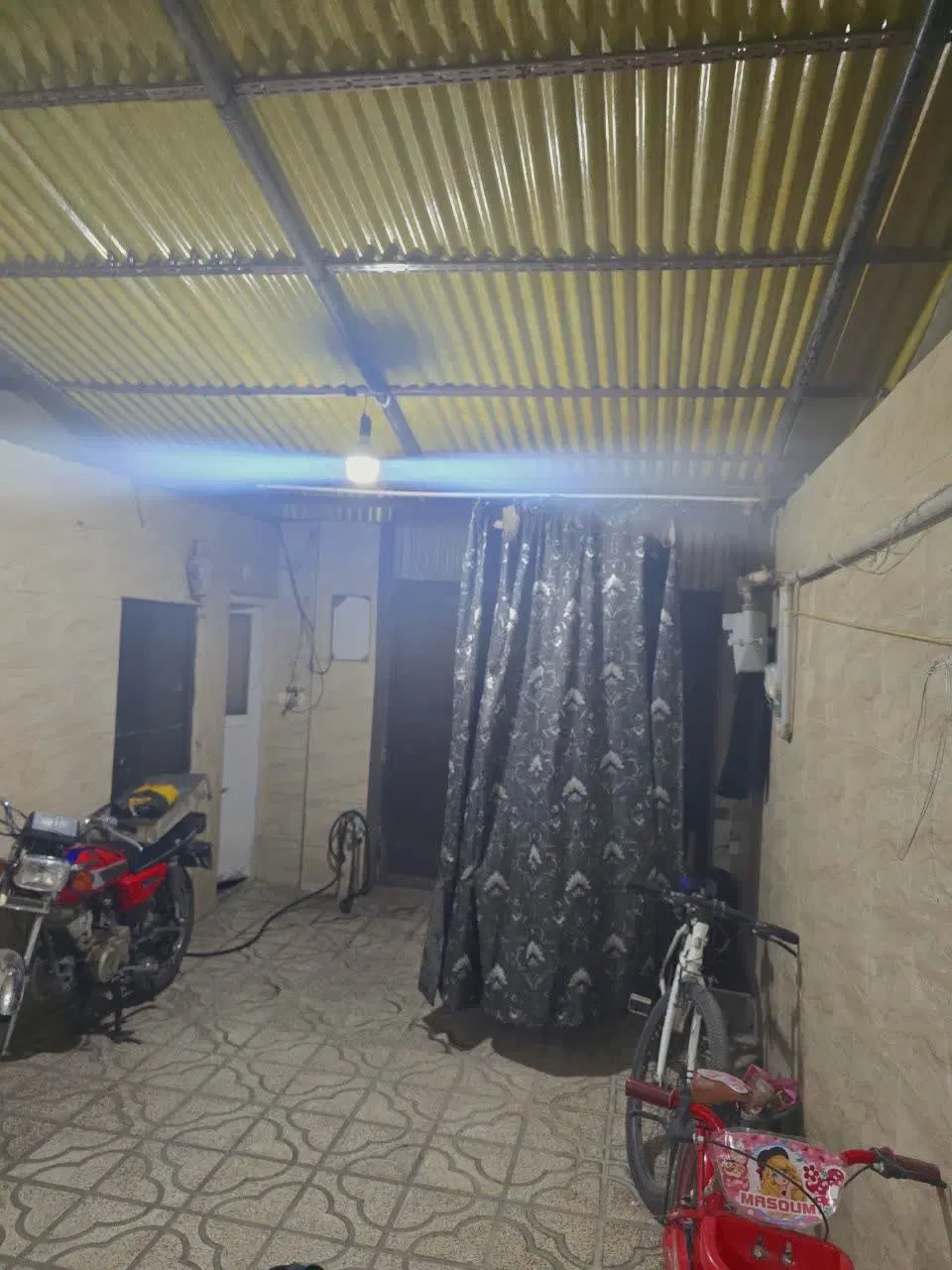 ویلایی_حیاط دار