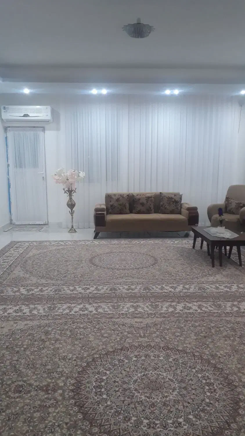 فول امکانات.مستاجرساکنه600
