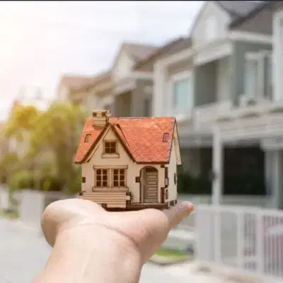 زمین مسکونی تجاری درحافظ