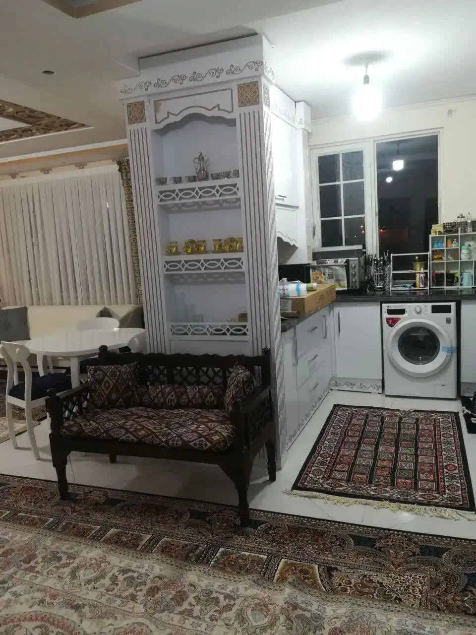 طبقه چهارم دو خوابه