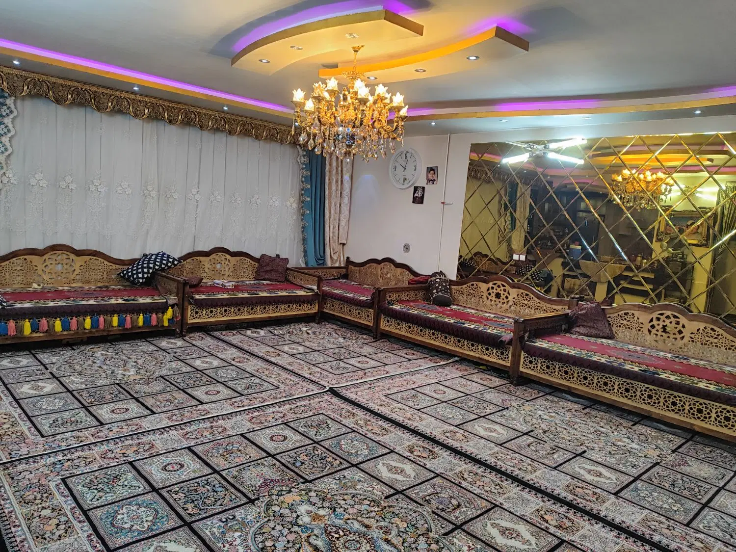 آپارتمان ۱۴۰ متری ۳ خواب برازنده مجموعه الاهیه