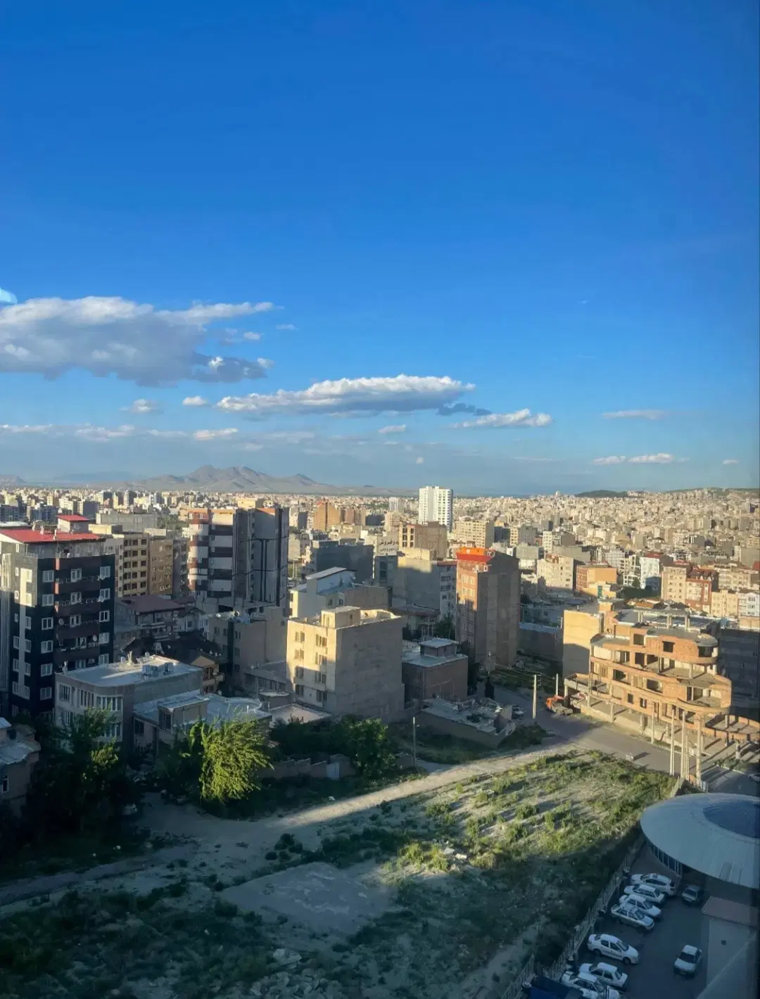 زمین ۱۸۰متری در گلشهر ۲