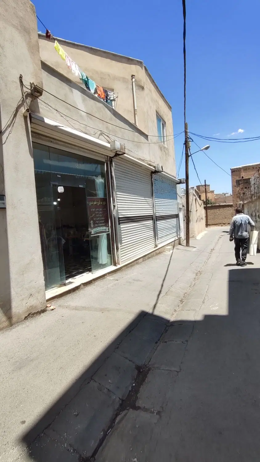 مغازه اجاره ای ۴۰ متری ابتدای بازار