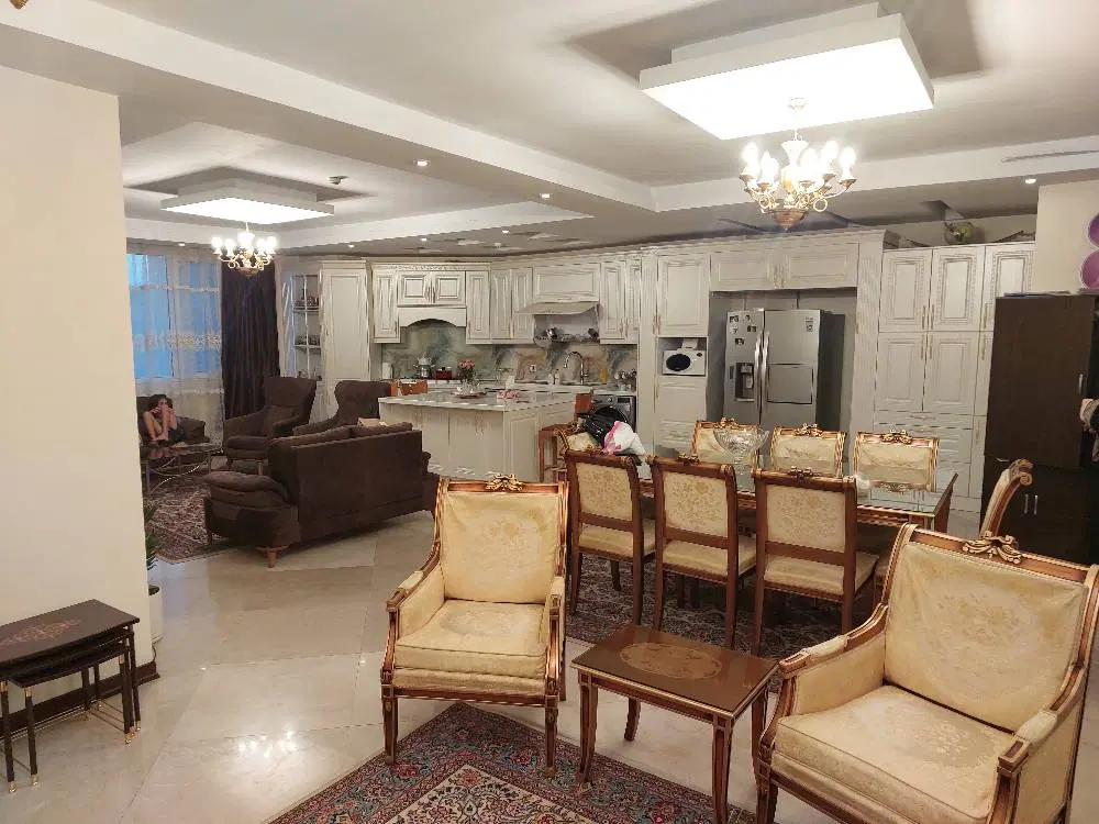 128 متر دو خوابه فول امکانات