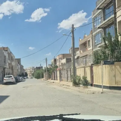 واحد ۹۰ متر ۲ خواب باحیاط وپارکینگ _۵۸۰۰