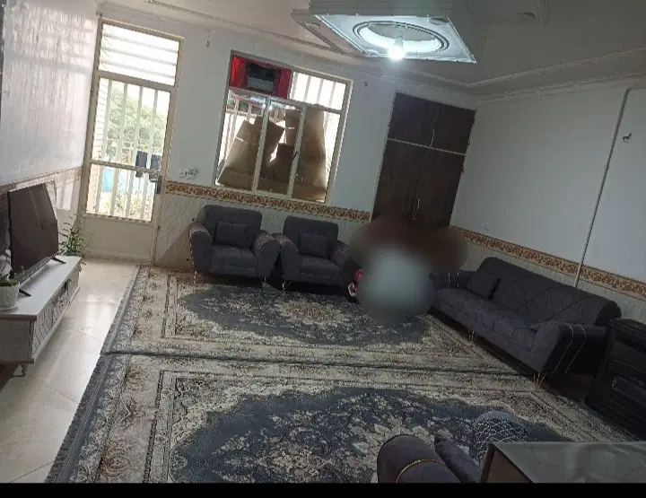 خانه اجاره ای طبقه بالا 120متری