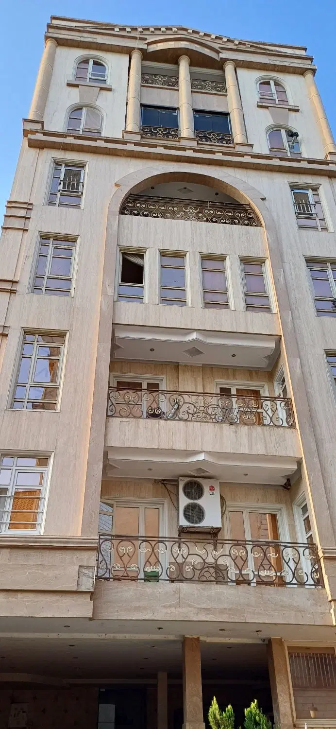 آپارتمان ۸۵ متری