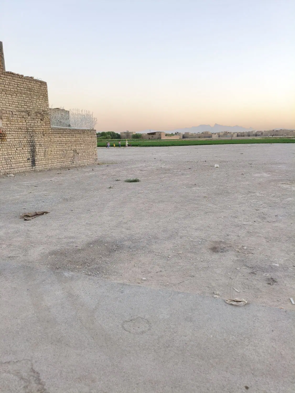 ۱۲۷.۵ متر زمین در شهرک امام حسین زینبیه دارک