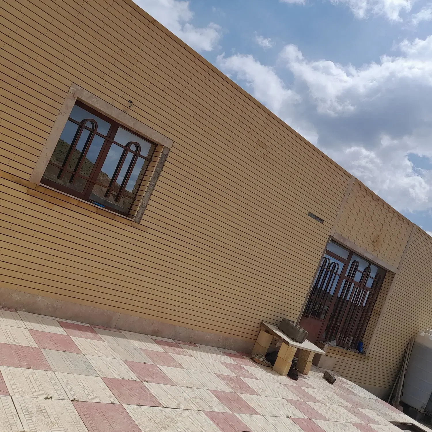 اجاره برای بسته بندی با در کوچیک