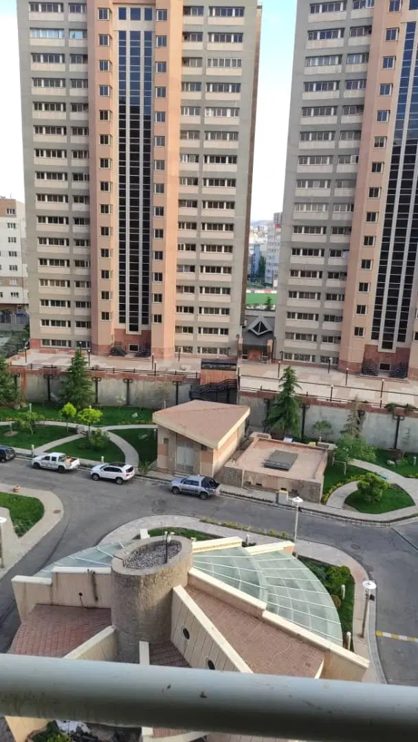 رهن واجاره آپارتمان ۱۱۵متر دوخوابه برج آسمان پرواز