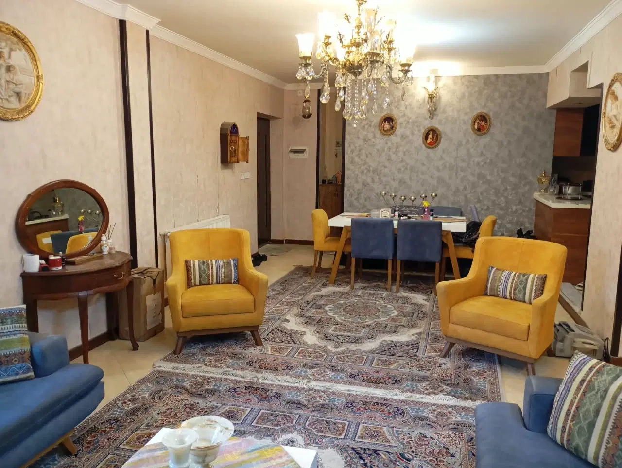 آپارتمان مسکونی کسری