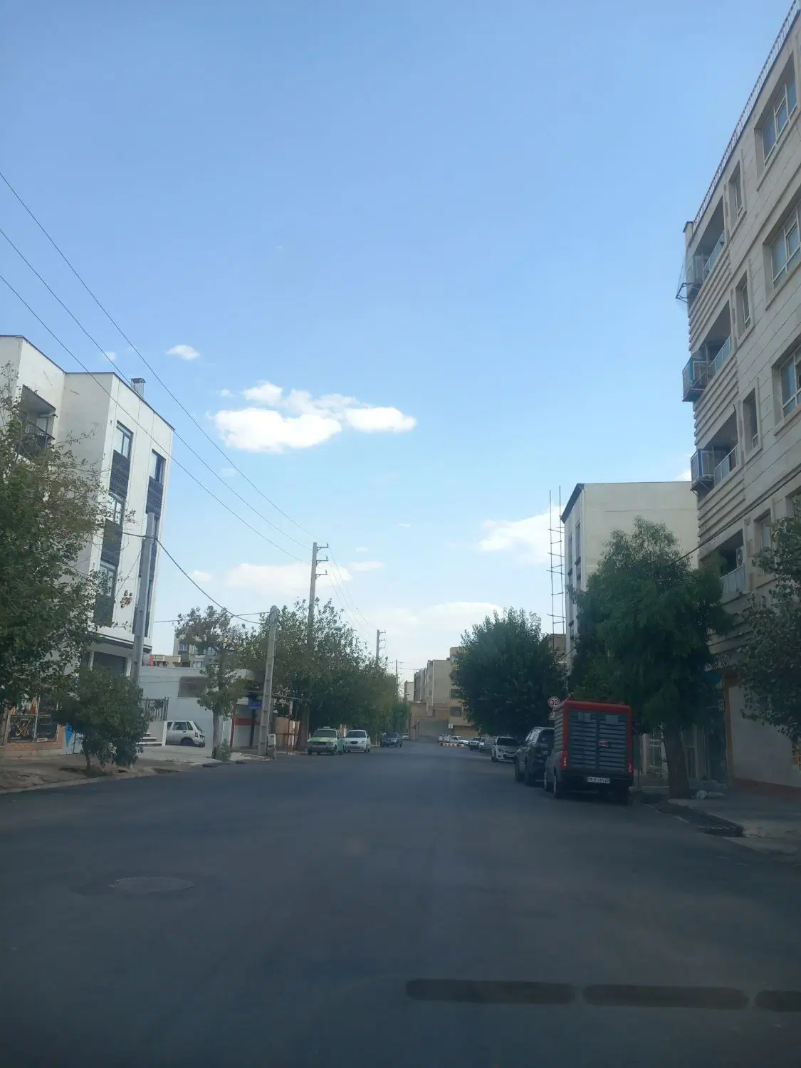 مغازه ۳۴متر کف خیابان رمضان