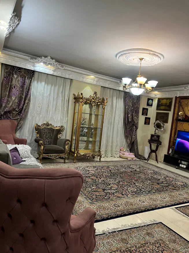 واحد ۹۳ متری روی همکف