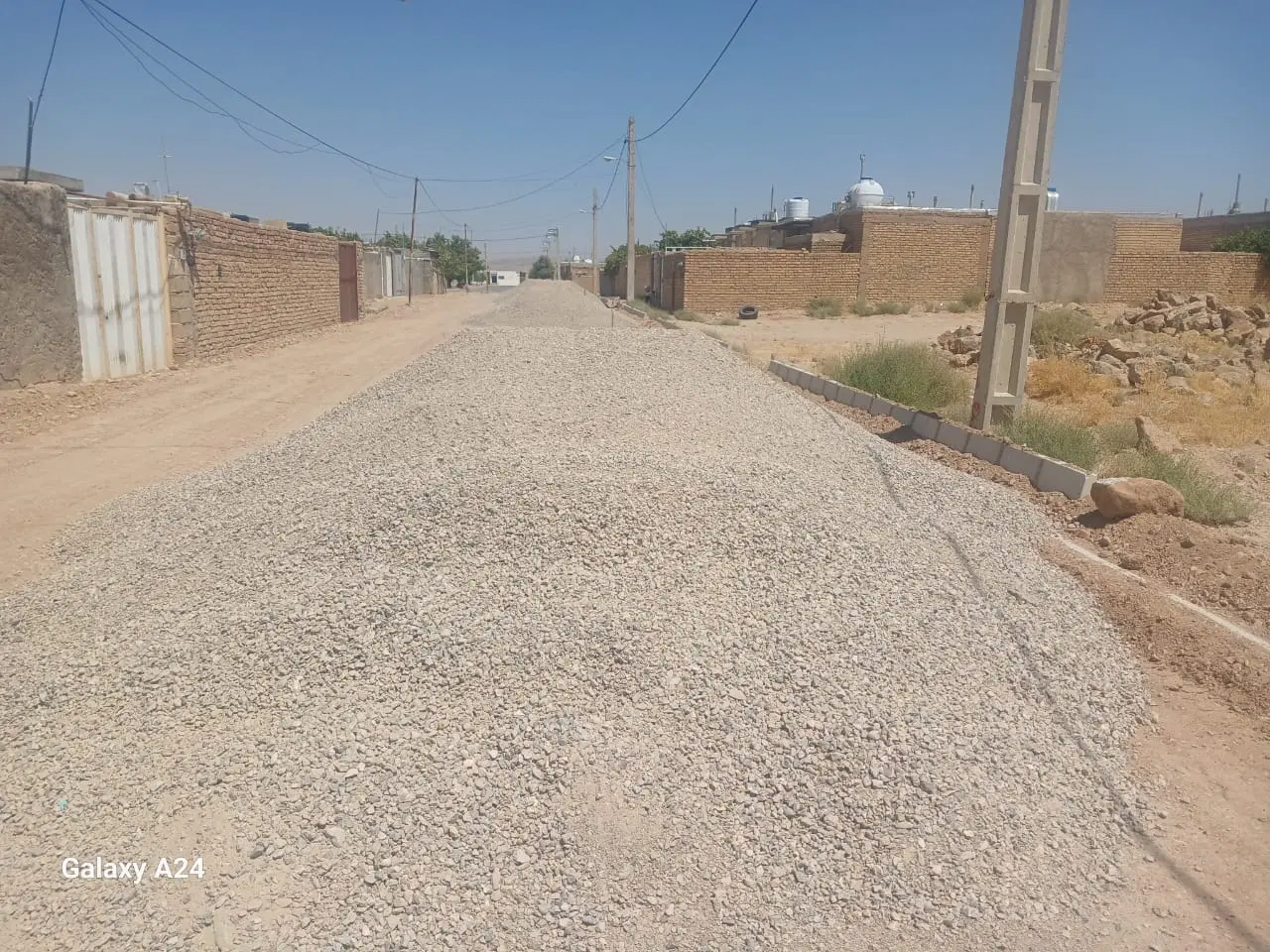یک قطعه زمین ۱۱۰ متر