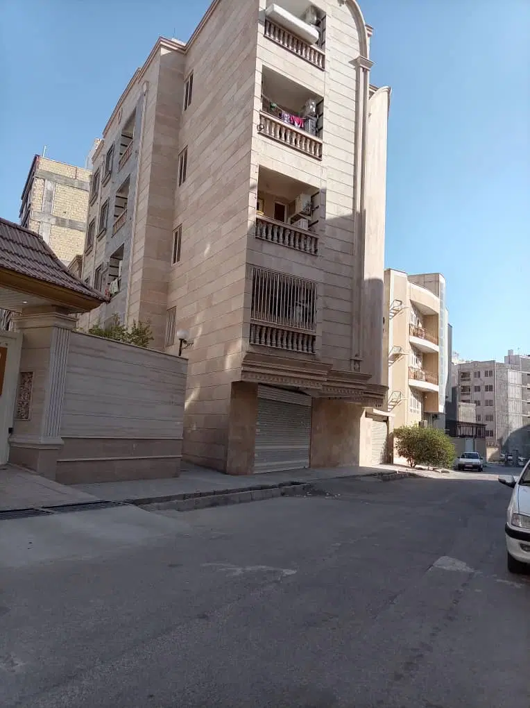 زمین مسکونی