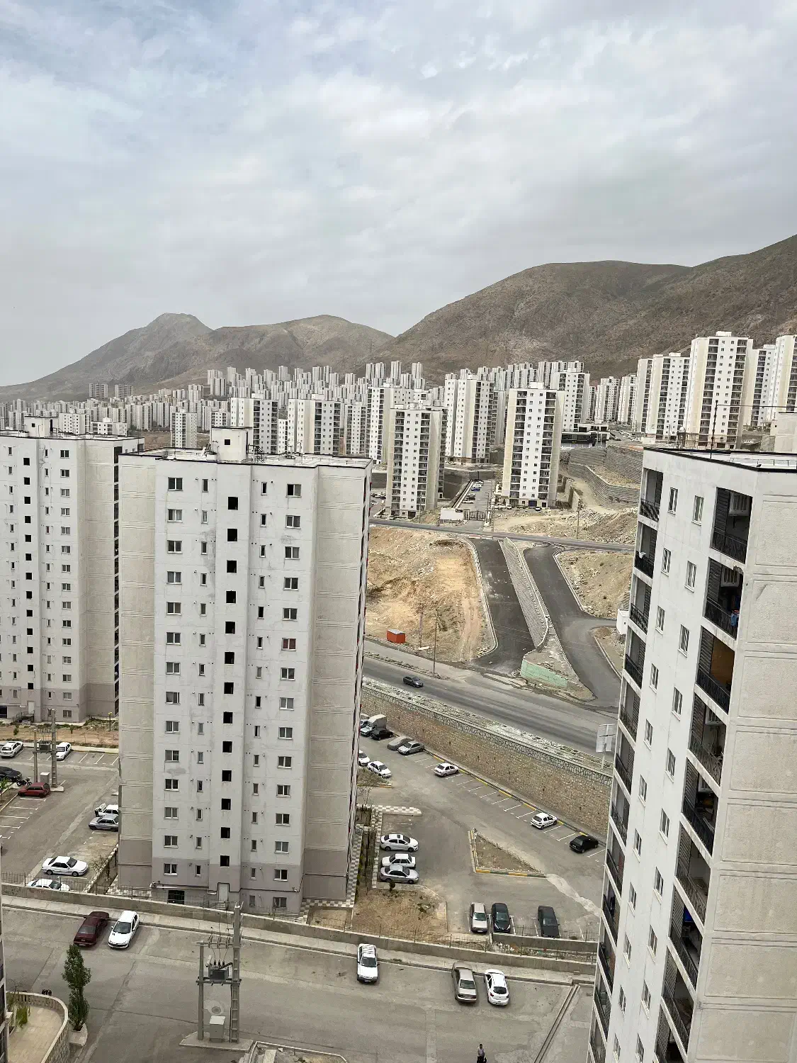 اپارتمان خیابان فرزانه فاز ۱۱ پردیس