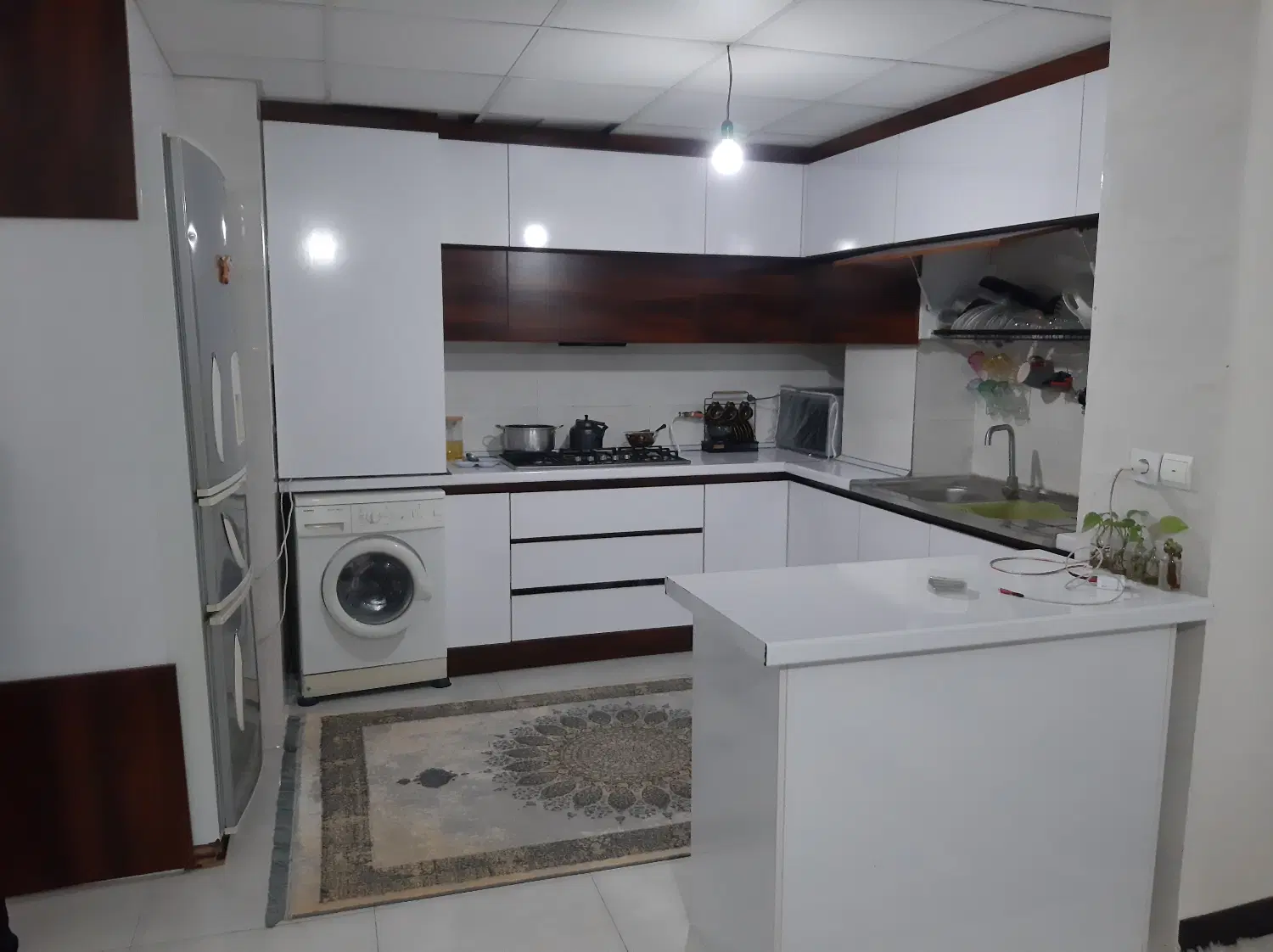 آپارتمان۱۳۰ متر مجتمع سعدی