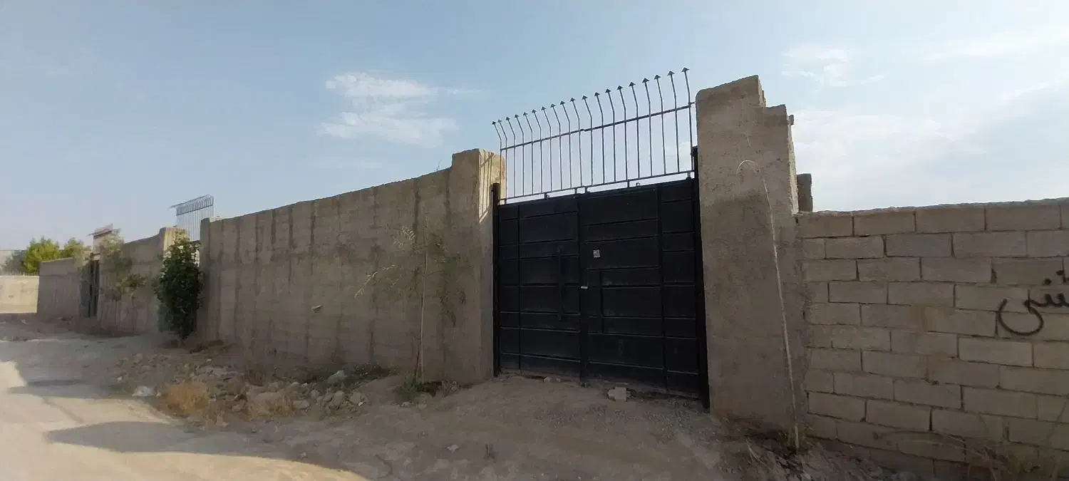 ۲۰۰ متر باغچه ۴ دیواری در چهار باغ
