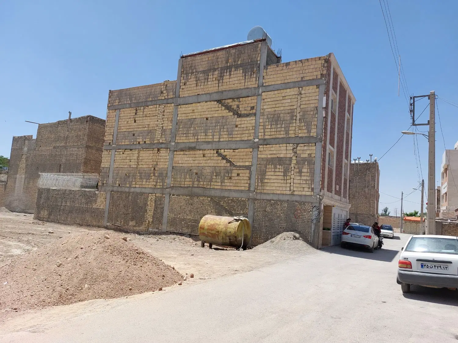 زمین مسکونی لوکیشن خوب سرمایه گذاری