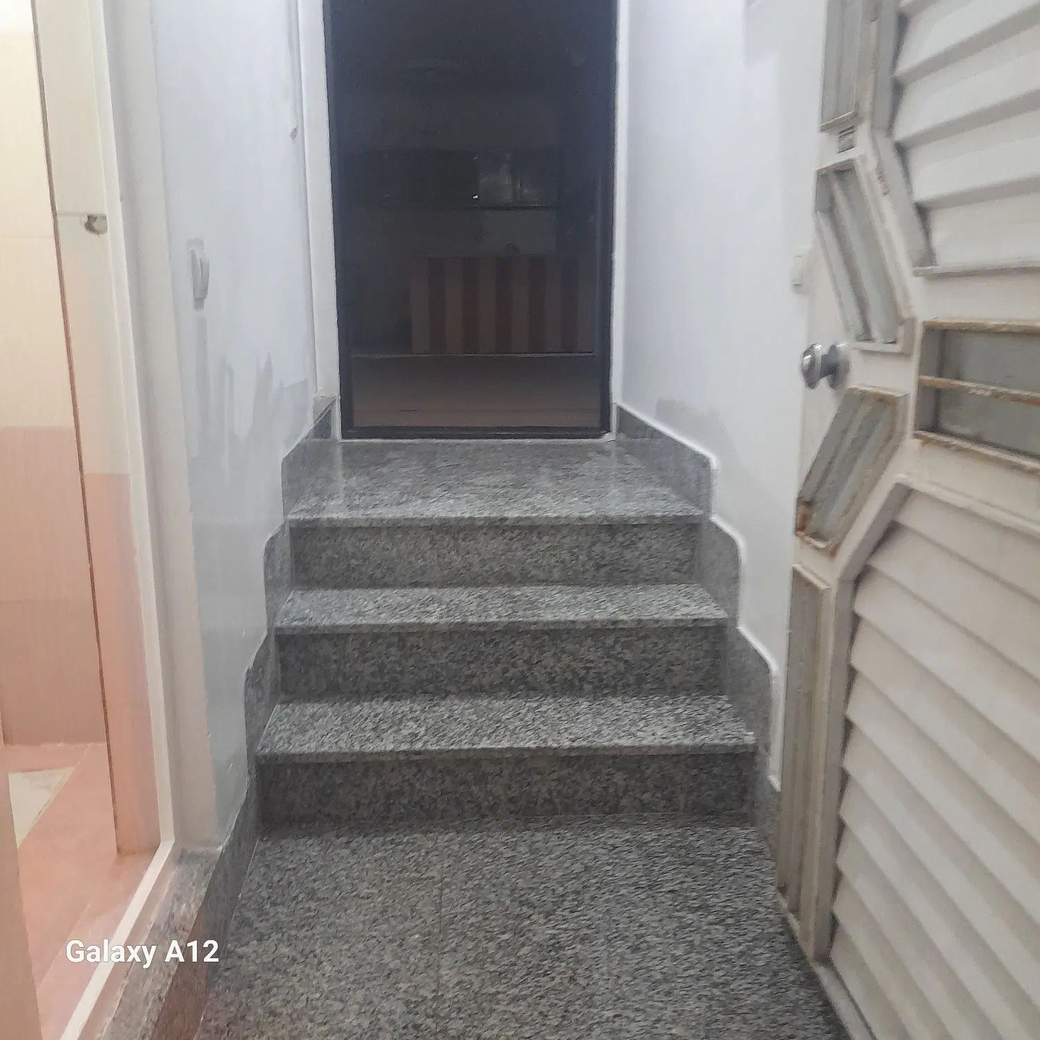 منزل اجاره به متراژ۸۵متربه اجاره داده میشود