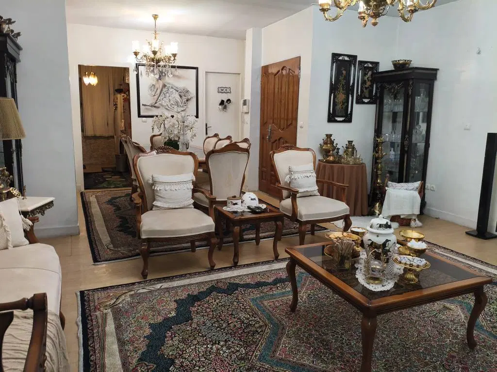 اپارتمان ۱۱۰ متر دوخوابه خانه گستر بدون مشرف