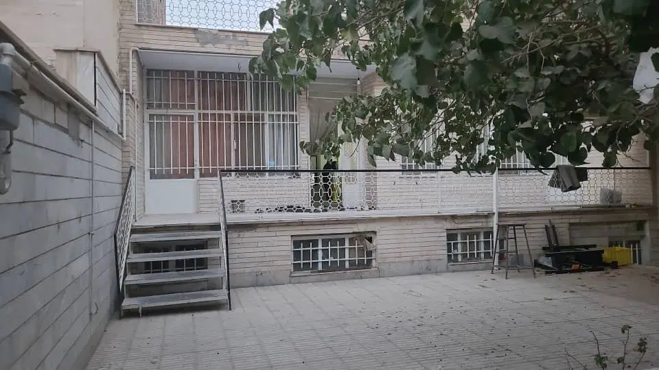 فروش ۳ دانگ ویلایی ۳۷۵ متری غربی ها فاز ۴ مهرشهر