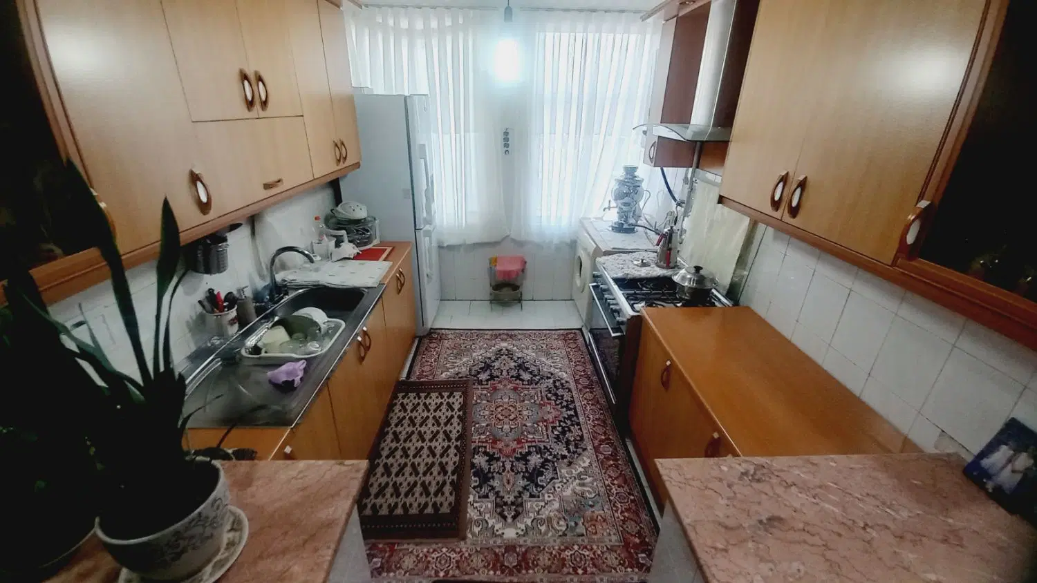 فروش ویلایی ۱۰۰ متری با مغازه و زیرزمین