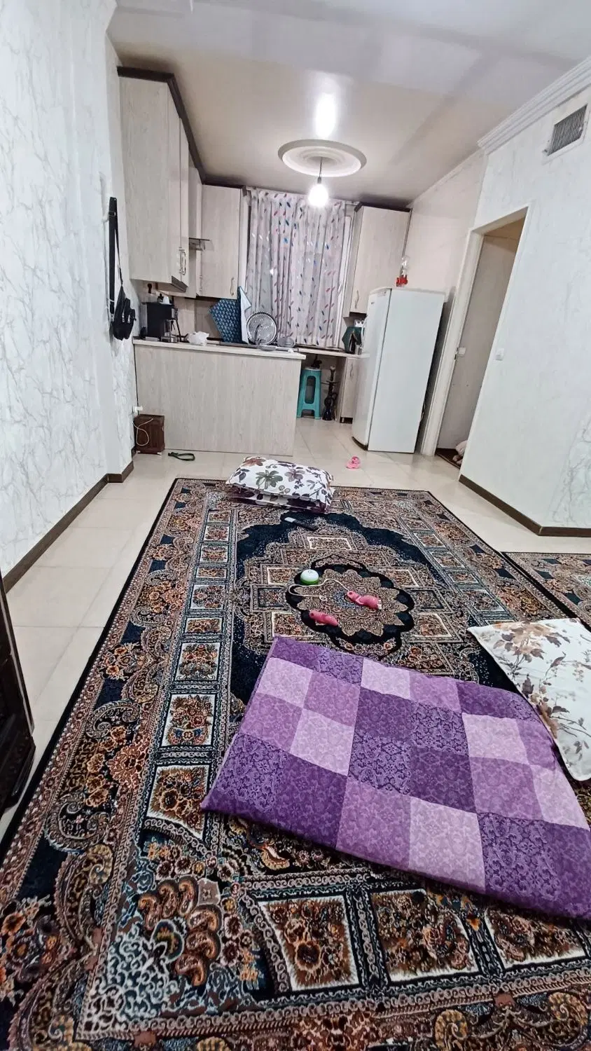 ۴۴ متری باپارکینگ غیر مزاحم