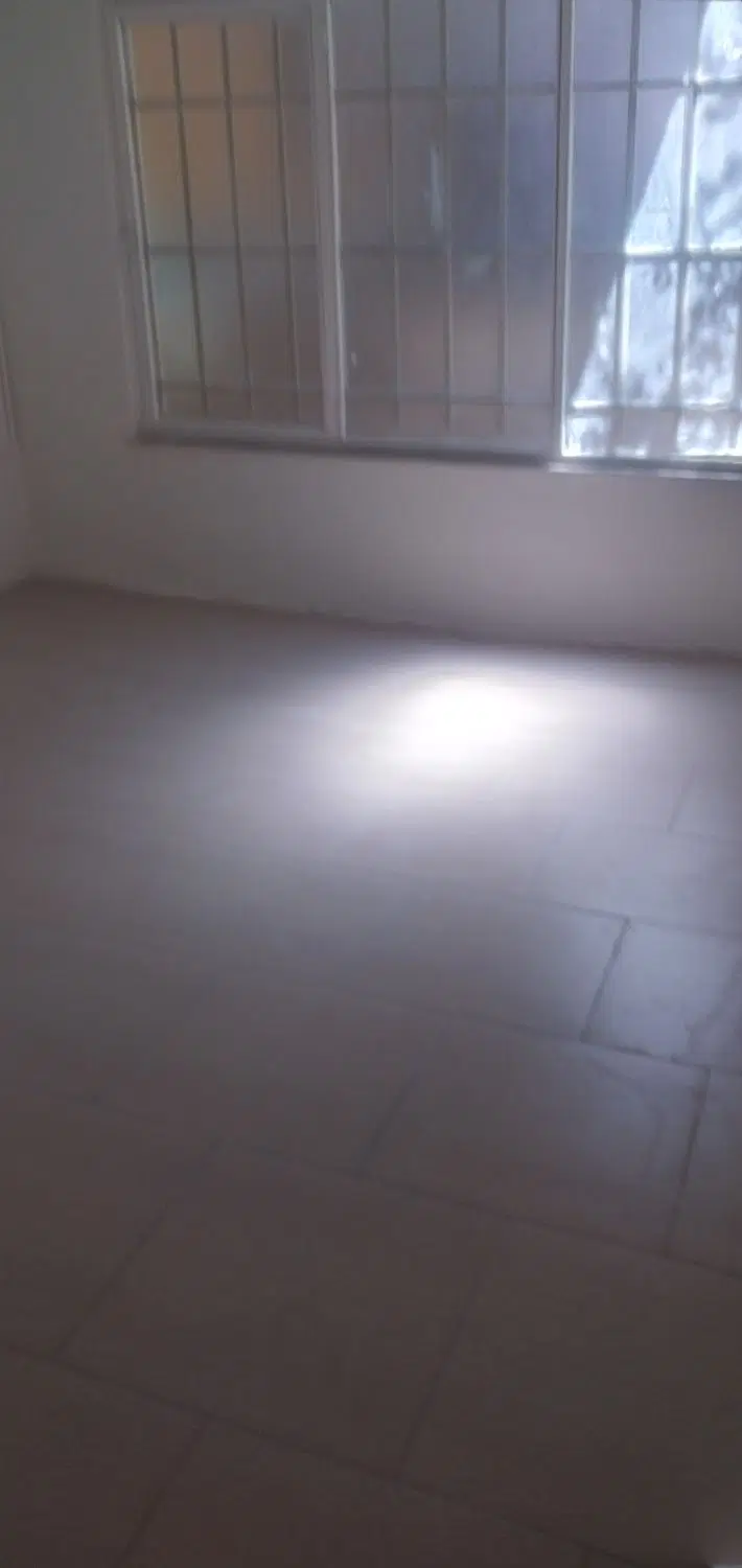 خانه اجاره ای ۷۰ متری فاز محله ۴