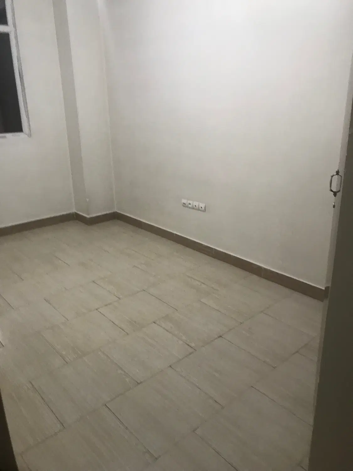۷۵متری باشگاه