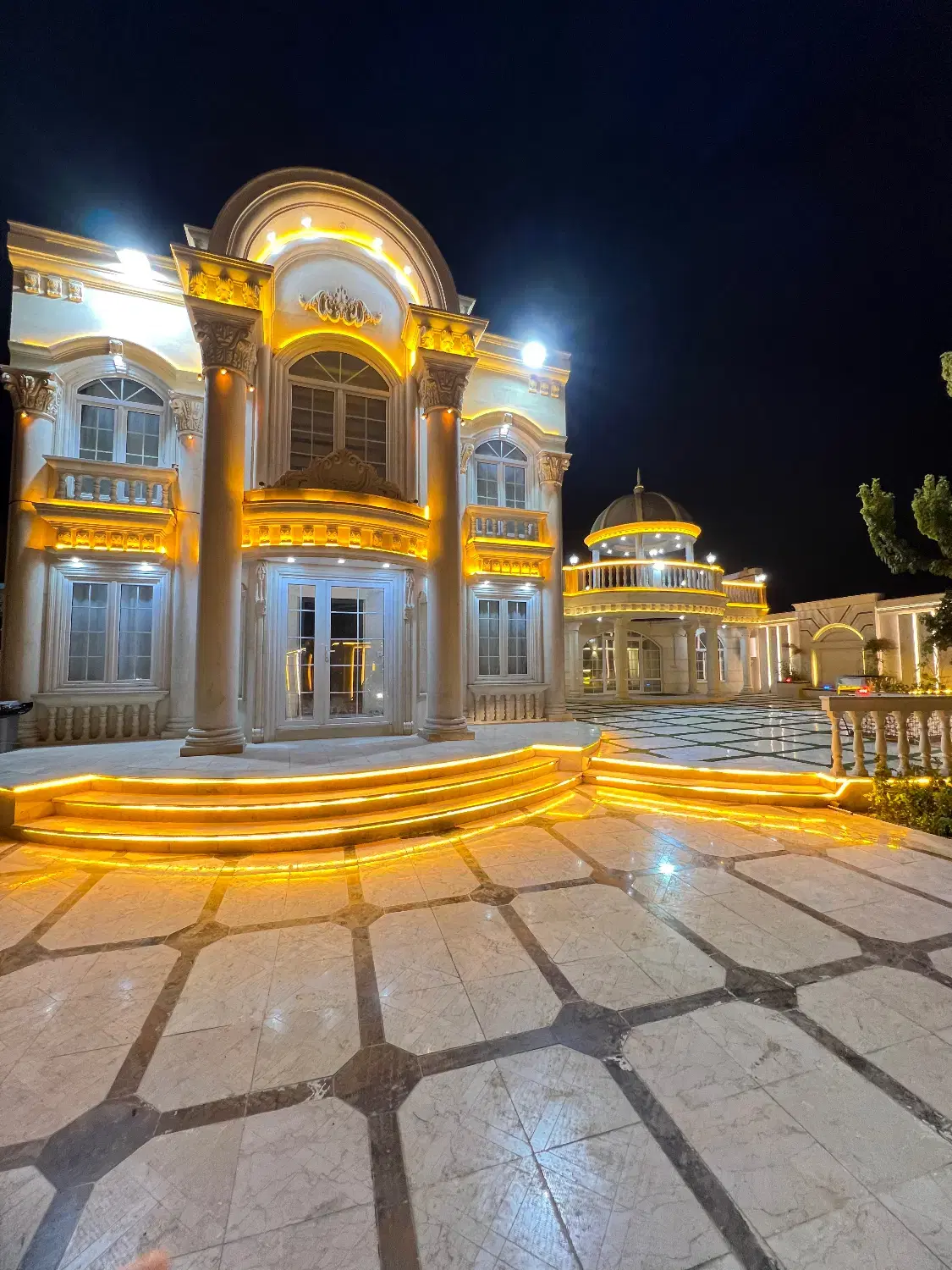 اجاره باغ عمارت شهریار