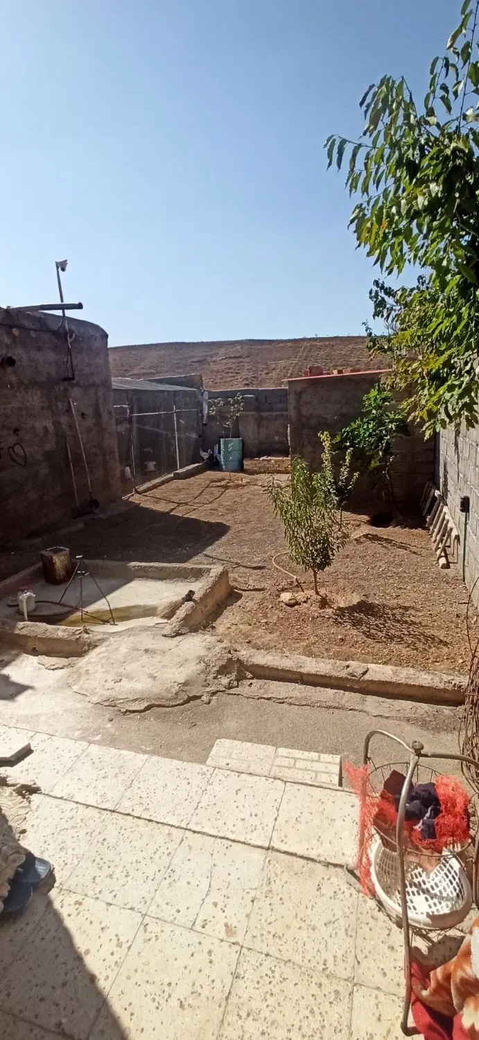 ویلایی ۱۵۰متری والارود چسپید به دانشگاه زنجان