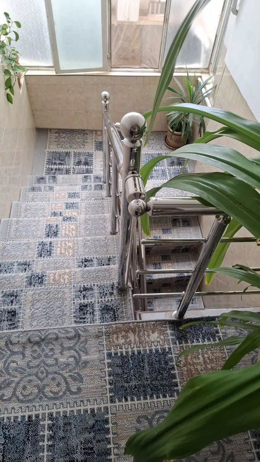 منزل مسکونی 325 متر زمین زیر بنا 2طبقه 400متر