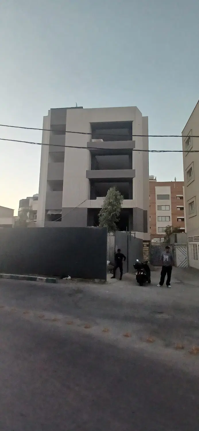 آپارتمان ۱۱۰ متری کاشانی