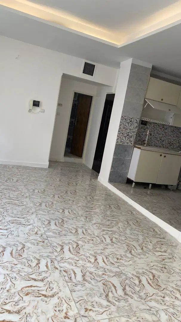 واحد۶۱ متری فول بازسازی سنددار