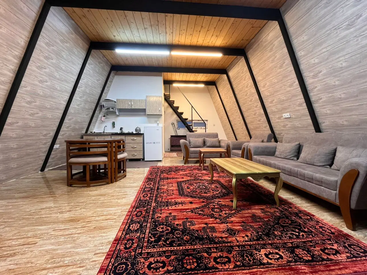 کلبه سوئیسی اجاره شبانه شمال نور